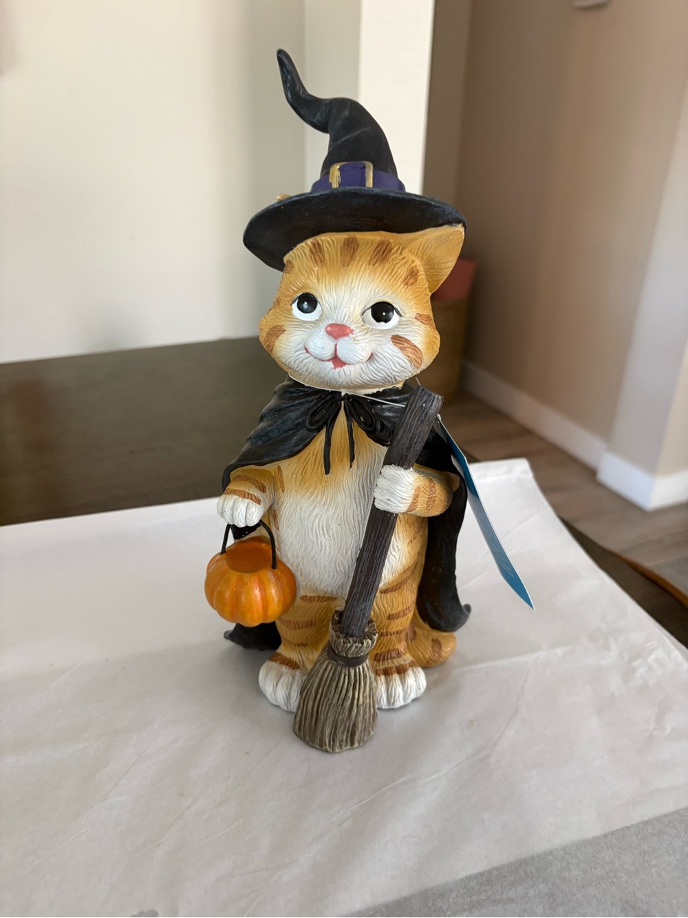 Humane World For Animals Halloween Cat Figurine W Witch Costume Seasonal Decor